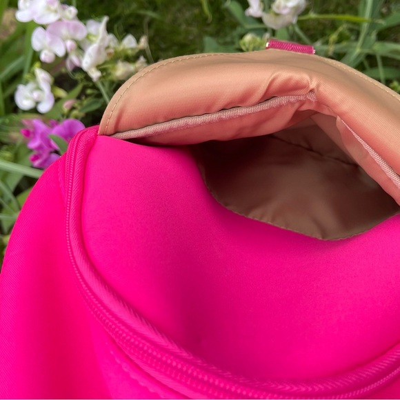 Sarah Wells Allie sling bag - Picture 4 of 6